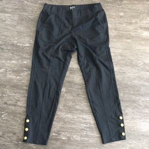 New York and Co BUTTON-ACCENT CARGO LEGGING